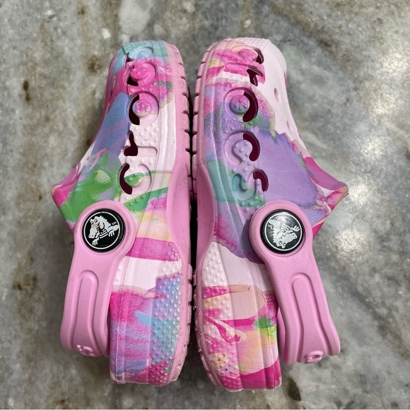 Crocs Baya Seasonal Floral Printed Clog - KIDS size C 7 - Picture 3 of 8